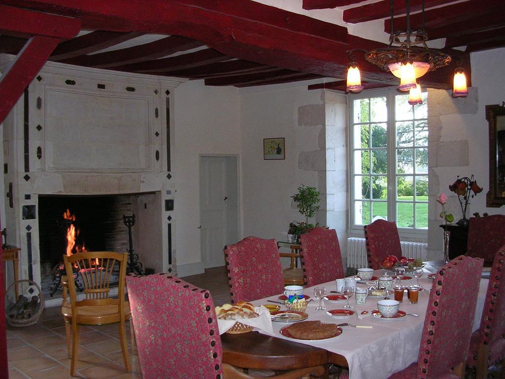 Chateau De La Noblaye Bed and Breakfast Lemere Exteriör bild